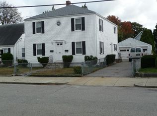213 Suffolk Ave #215, Pawtucket, RI 02861