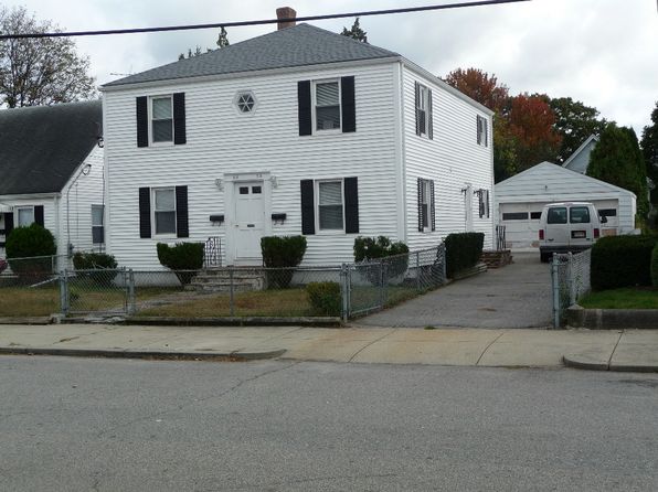 213 Suffolk Ave #215