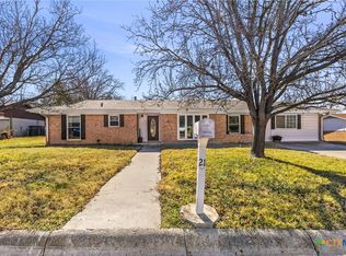 21 Snell Dr, Lampasas, TX 76550