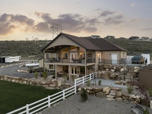 1102 N Summit View Dr, Saratoga Springs, UT 84045