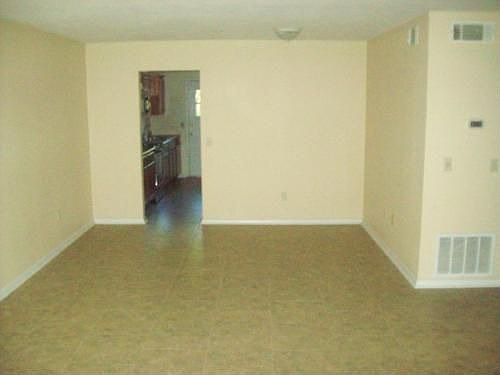 2nd image of 725 Northlake 1 Blvd