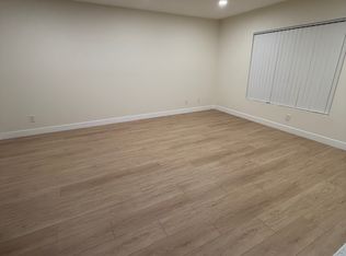 2935 Montrose Ave APT 106, Glendale, CA 91214