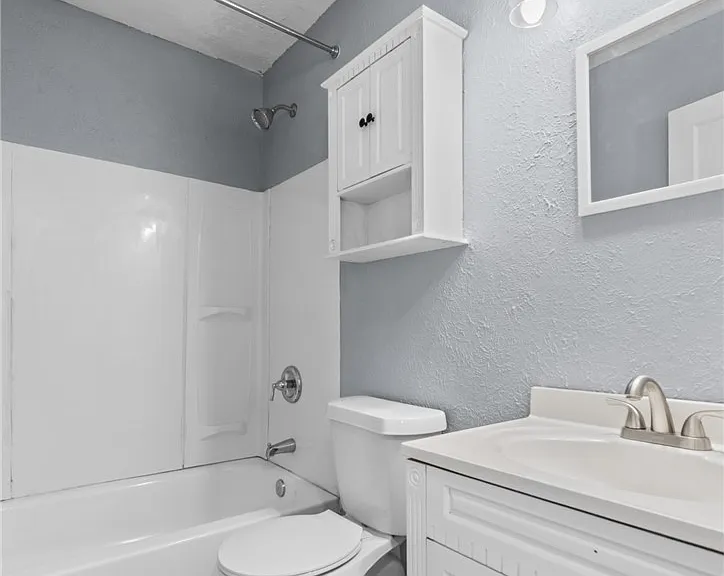 4645 Cheryl Dr — Photo 4