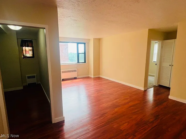 11720 Edgewater Dr #908 — Photo 4