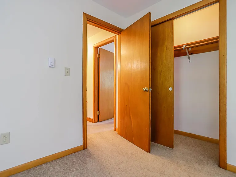 108 South St — Photo 33