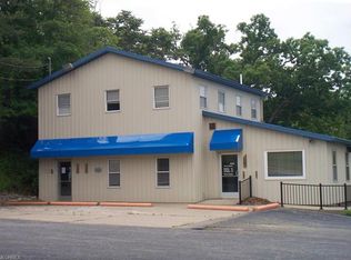 1208 Blizzard Dr, Parkersburg, WV 26101