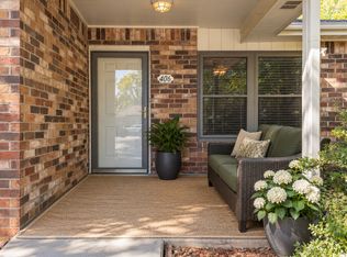 406 Deer Lake Dr, Nashville, TN 37221