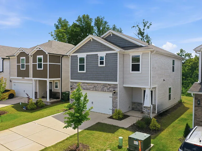 1071 Cherry Stem Rd — Photo 2