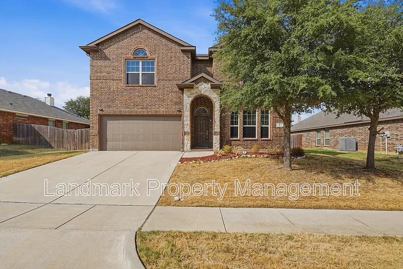 4 bed, 3.0 bath, 2905 sqft, $2,550 — Photo 3
