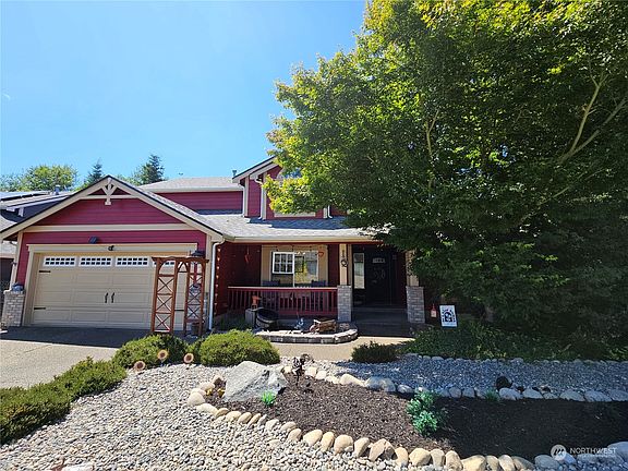 2nd image of 3859 Cassie Drive SW