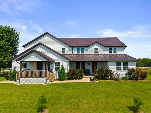 27261 Newcastle Rd, Gambier, OH 43022