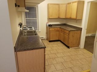 45 Barnum St #2, Taunton, MA 02780