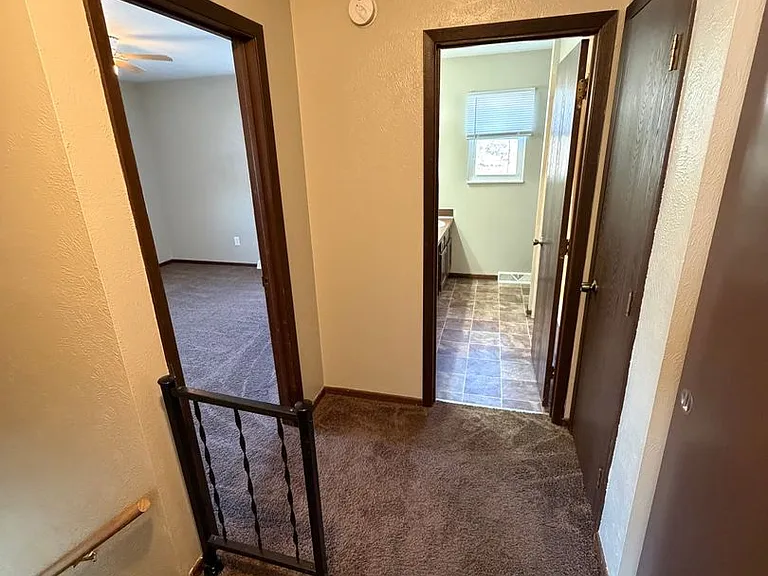 1163 Bernath Pkwy — Photo 6