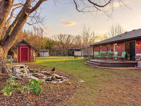 3rd image of 801 Random Rd