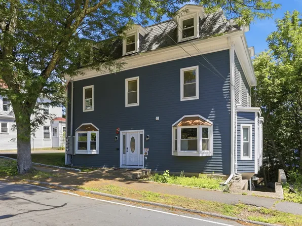 47 Newtonville Ave Floor 3, Newton, MA 02458