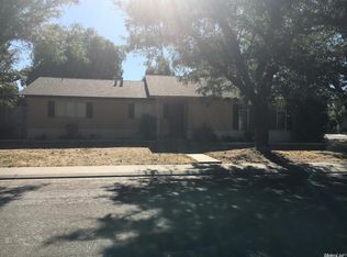 2213 Dana Ln, Modesto, CA 95350