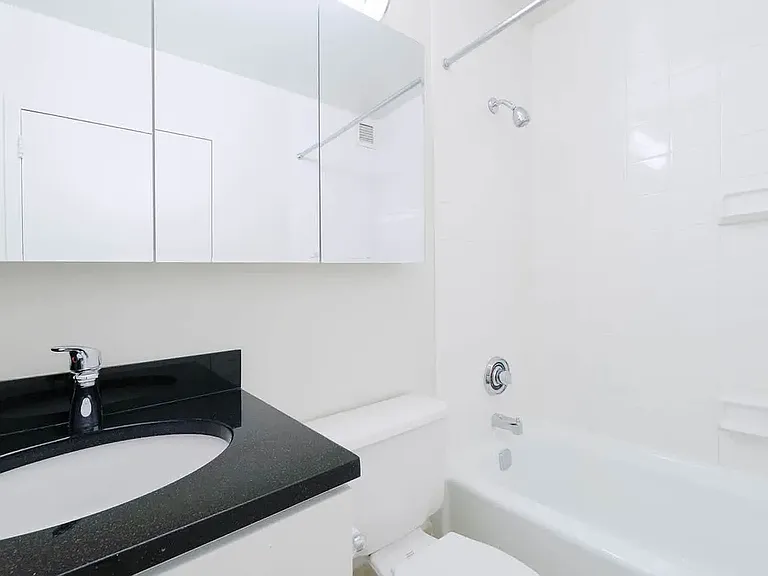 750 Columbus Ave #2F — Photo 6