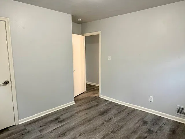 1644 E Goulson Ave — Photo 18
