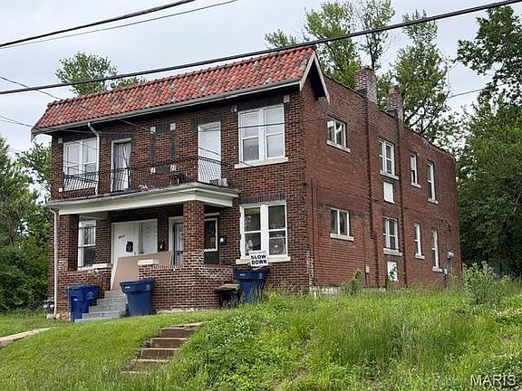 2nd image of 4016 Cora Ave