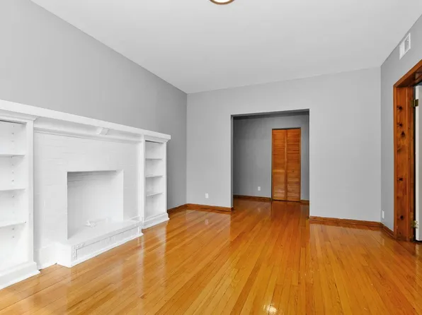 6757-6759 S Clyde Ave #2106-2108, Chicago, IL 60649