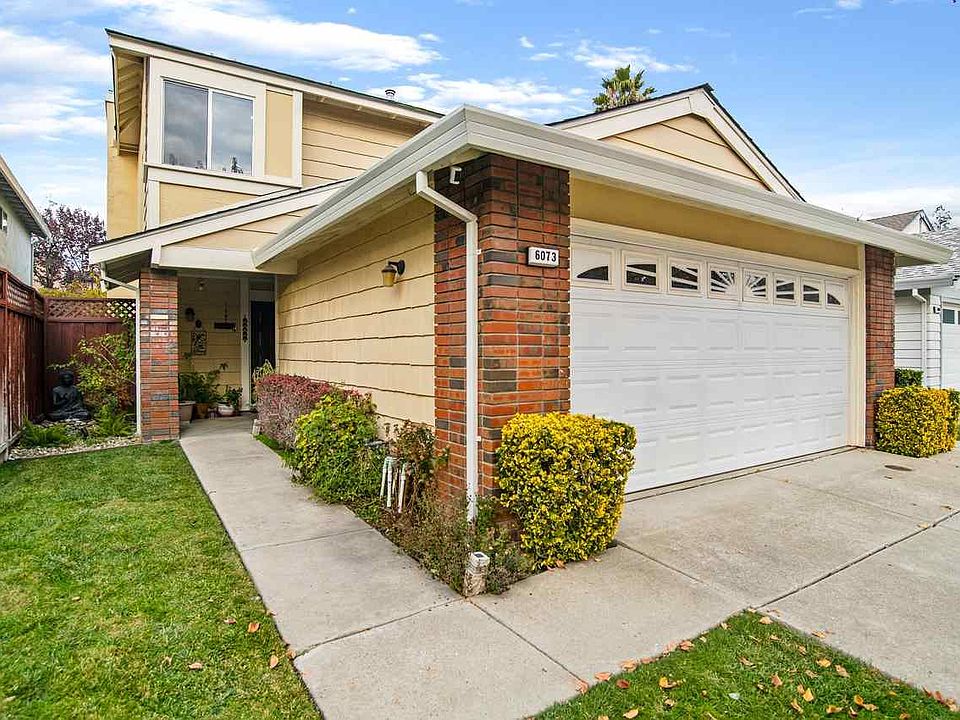 2nd image of 6073 Corte Encinas