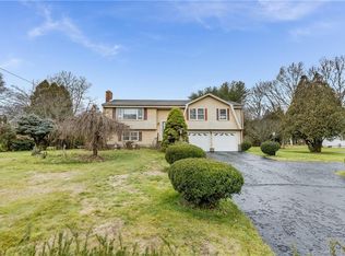 264 West St, Windsor, CT 06095