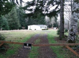 567 Ocean Beach Rd, Hoquiam, WA 98550