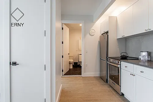 2510 Bedford Ave Photo 1