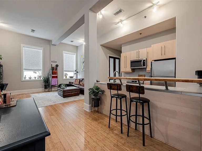 2208 Postoffice St #204 — Photo 5