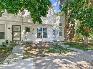 9061 W Floyd Ave, Lakewood, CO 80227