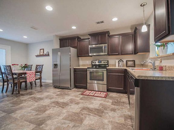 4th image of 3317 Stormello Ln