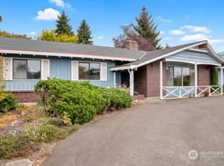 1810 123rd Ave SE, Bellevue, WA 98005