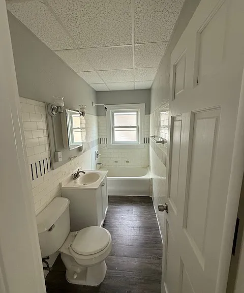 52 Howe St #5 — Photo 3