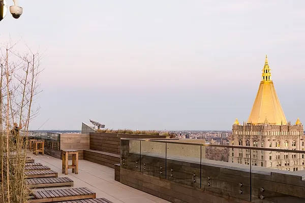 Rented by Mirador Real Estate | media 32