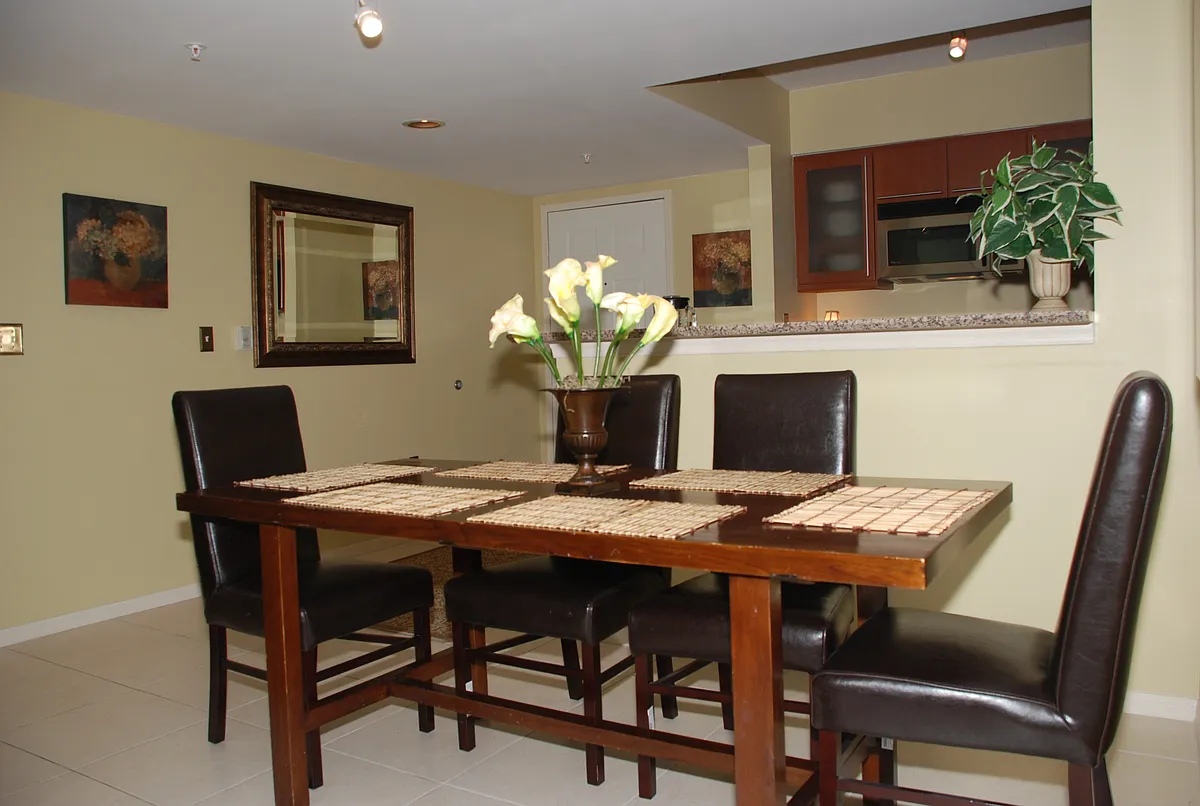 Building Photo - 2080 S Ocean Dr #207
