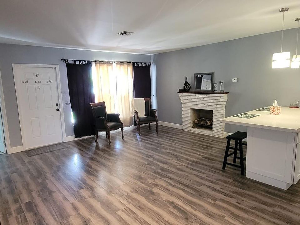 1st image of 551 N 74th Avenue