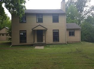 1607 N Preston St, Ennis, TX 75119