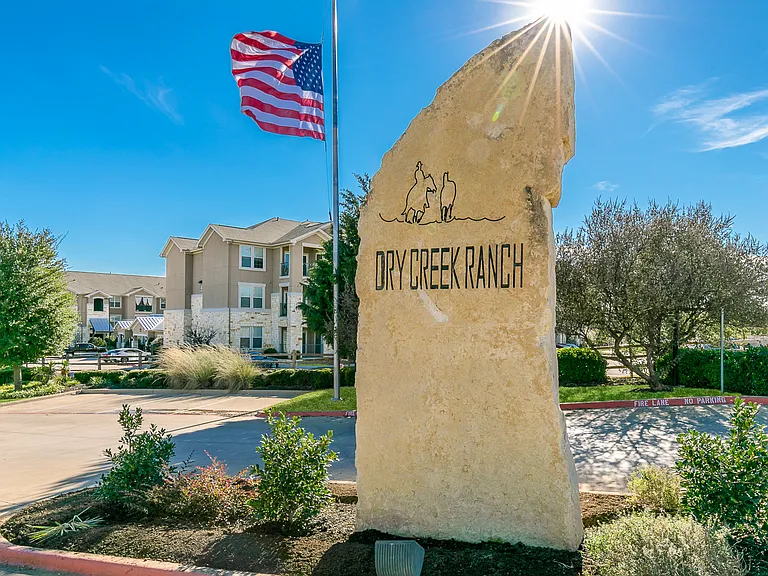 Dry Creek Ranch Apartments — Photo 58