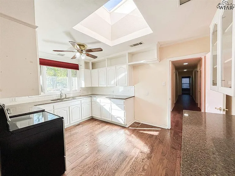 3204 Martin Blvd — Photo 6