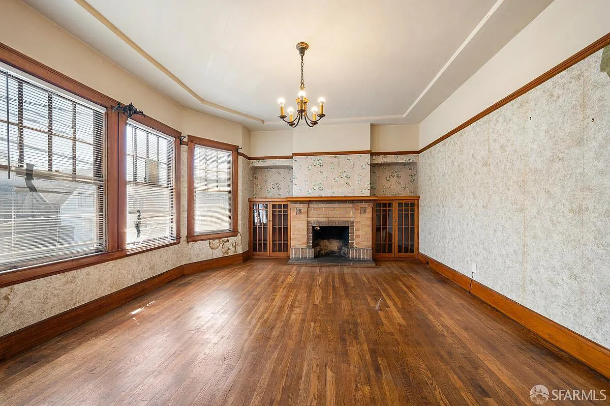 627 22nd Ave - Photo 3