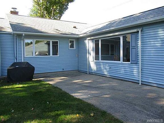 2nd image of 2609 William St