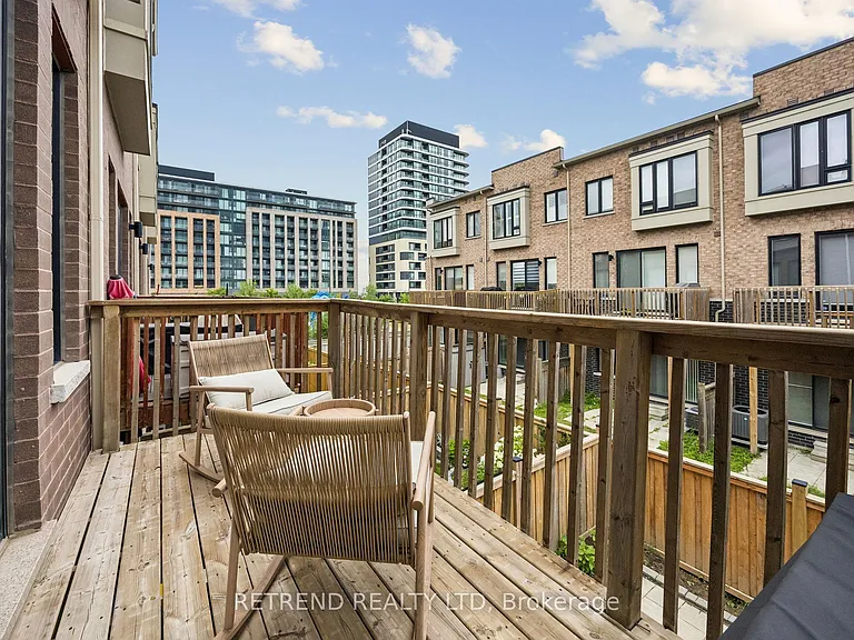 192 Salterton Cir — Photo 43