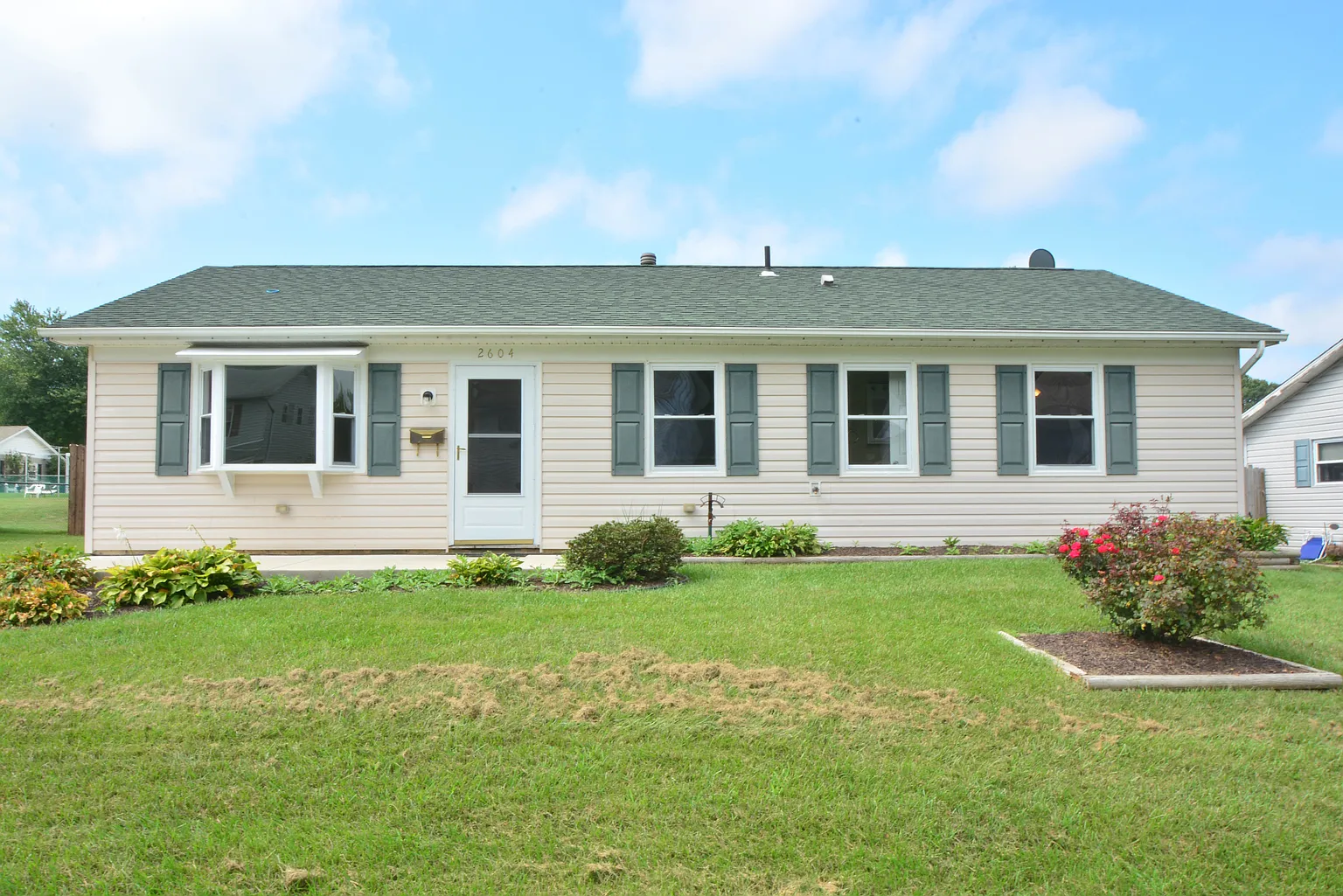 2604 Thornberry Dr photo 1
