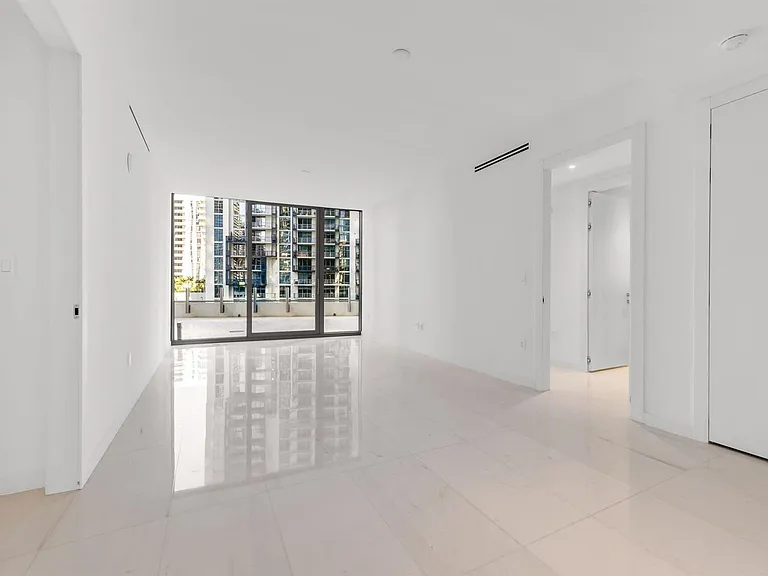 300 Biscayne Boulevard Way #1509 — Photo 7