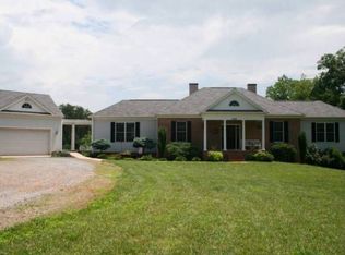 5989 Cottontown Rd, Forest, VA 24551