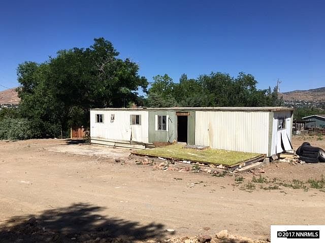 2nd image of 895 E 4th Ave