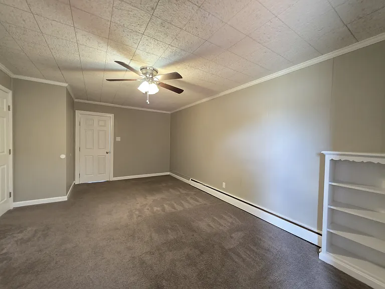 28419 Old Quantico Rd #B — Photo 12