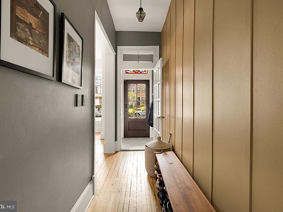 4th image of 2221 13th St NW