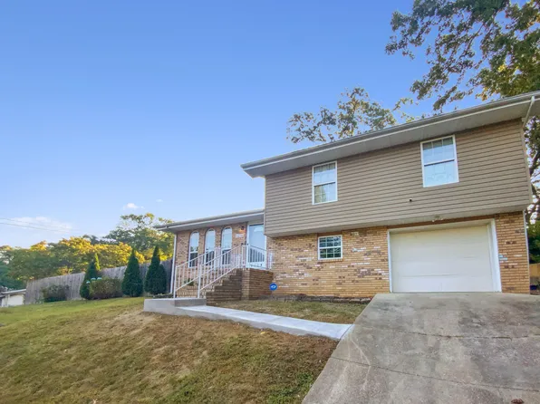 5210 Delashmitt Rd, Hixson, TN 37343