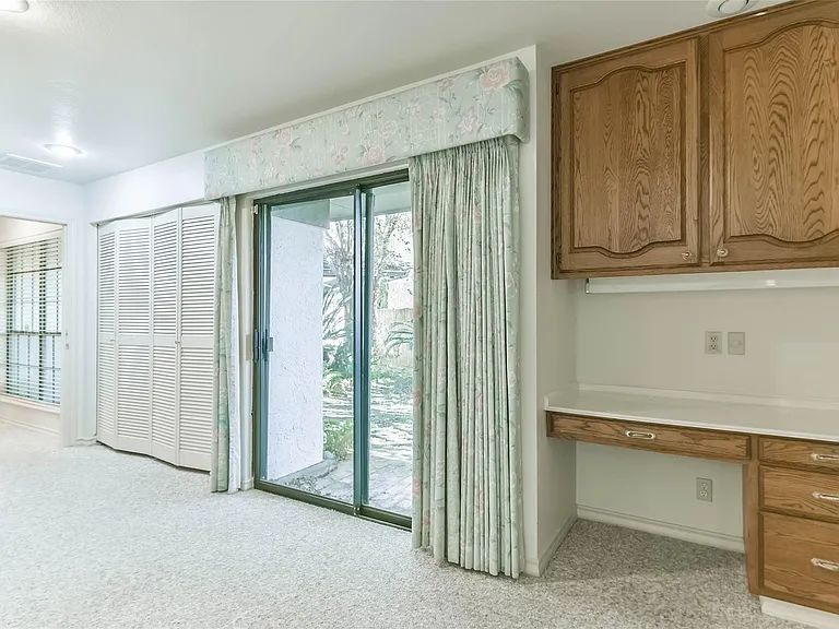 1 Cadena Ct — Photo 35